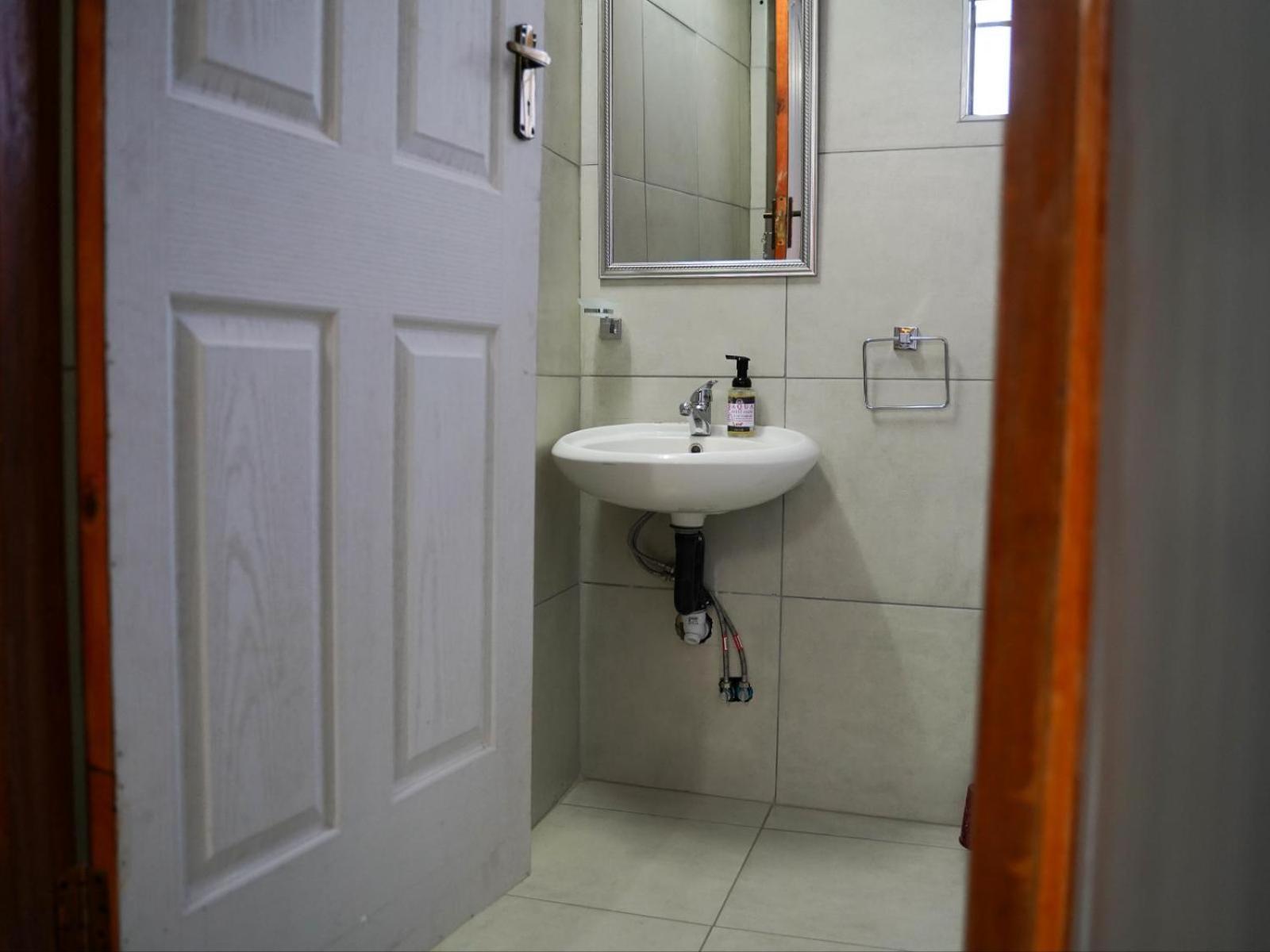Aqua Guest House Sandown ภายนอก รูปภาพ